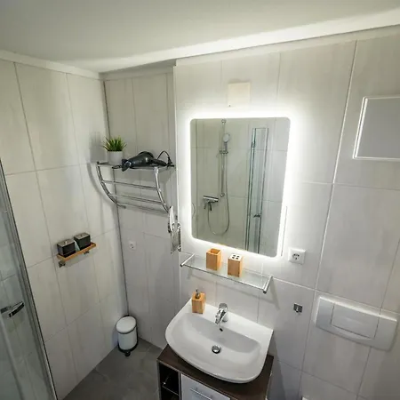 Arbio I Spacious Near Auensee *